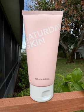 SATURDAY SKIN Rise + Shine Gentle Makeup Remover Cleanser
